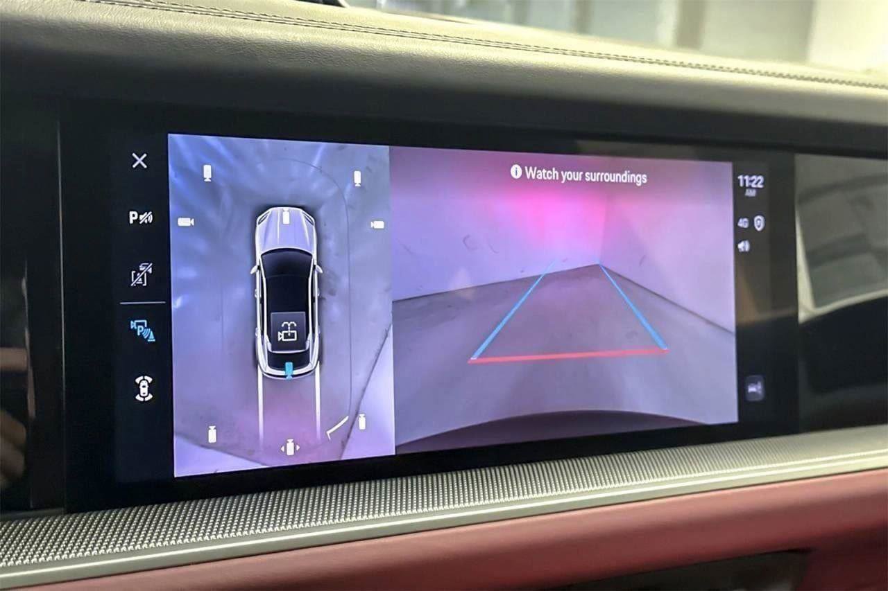 New 2025 Porsche Cayenne Coupe image 33