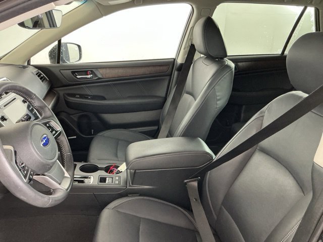 Used 2019 Subaru Outback 2.5i Limited w/ Popular Package #2 AWD/4WD image 14