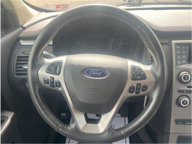 Used 2019 Ford Flex SE FWD image 16