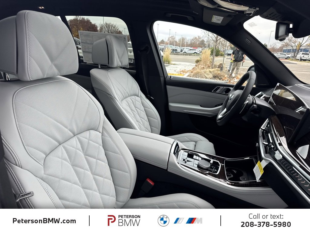 New 2026 BMW X5 xDrive50e image 19