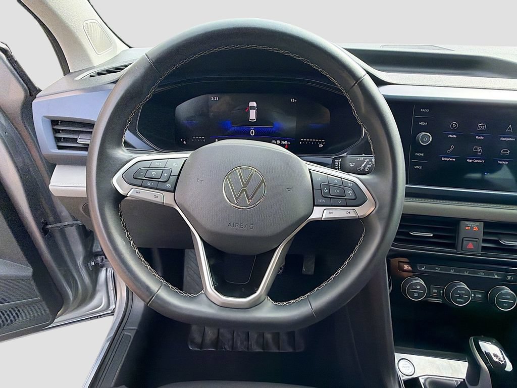 Used 2024 Volkswagen Taos SE FWD image 35