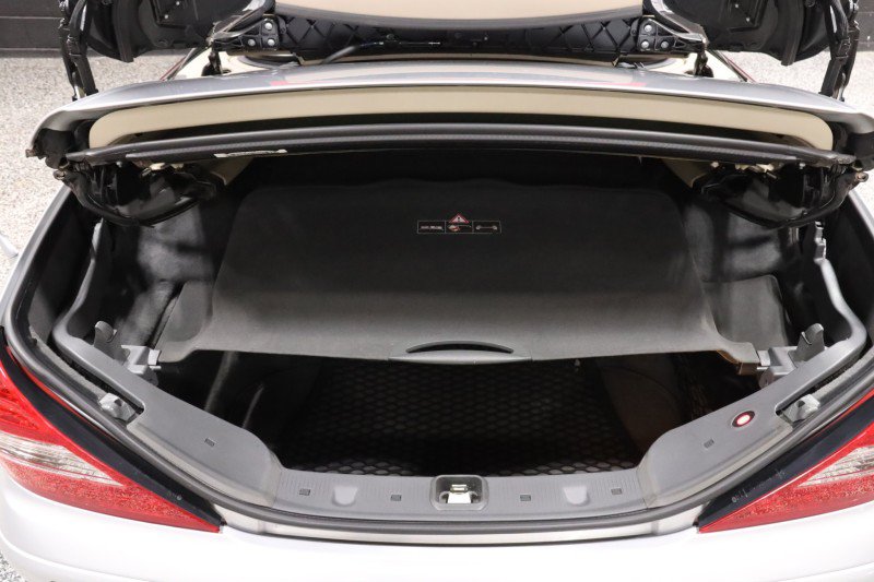 Used 2008 Mercedes-Benz SL 550 image 34