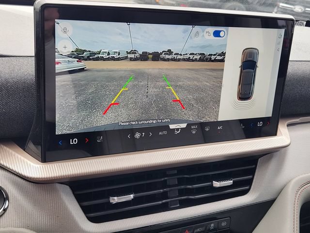New 2026 Ford Explorer Active w/ Active Comfort Package RWD image 18