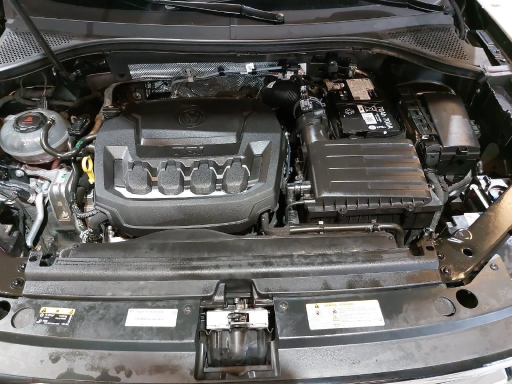 Used 2024 Volkswagen Tiguan S AWD/4WD image 24