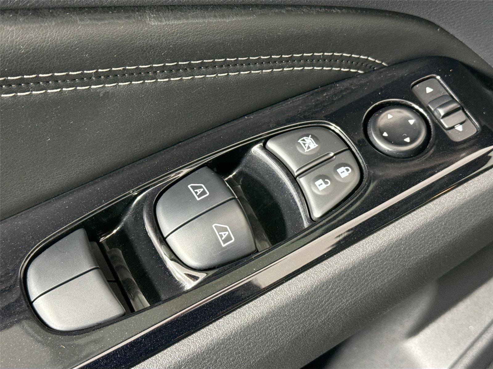Used 2022 Nissan Altima 2.5 SL FWD image 28