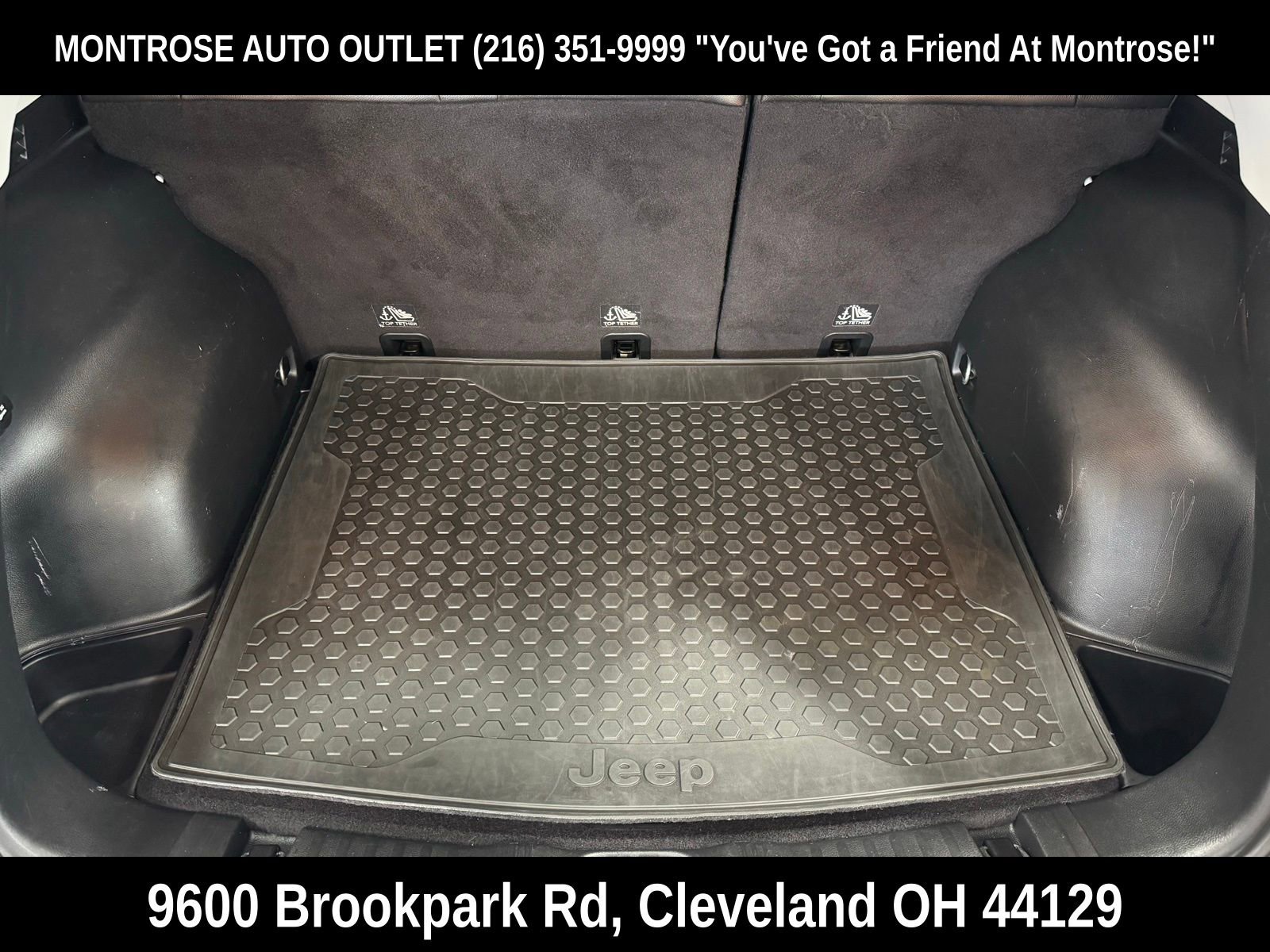 Used 2017 Jeep Compass Latitude w/ Popular Equipment Group image 30