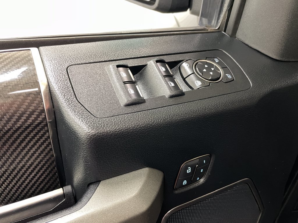 Used 2019 Ford F150 Raptor w/ Equipment Group 802A Luxury AWD/4WD image 29