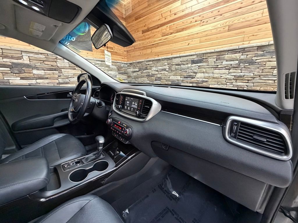 Used 2020 Kia Sorento EX image 13