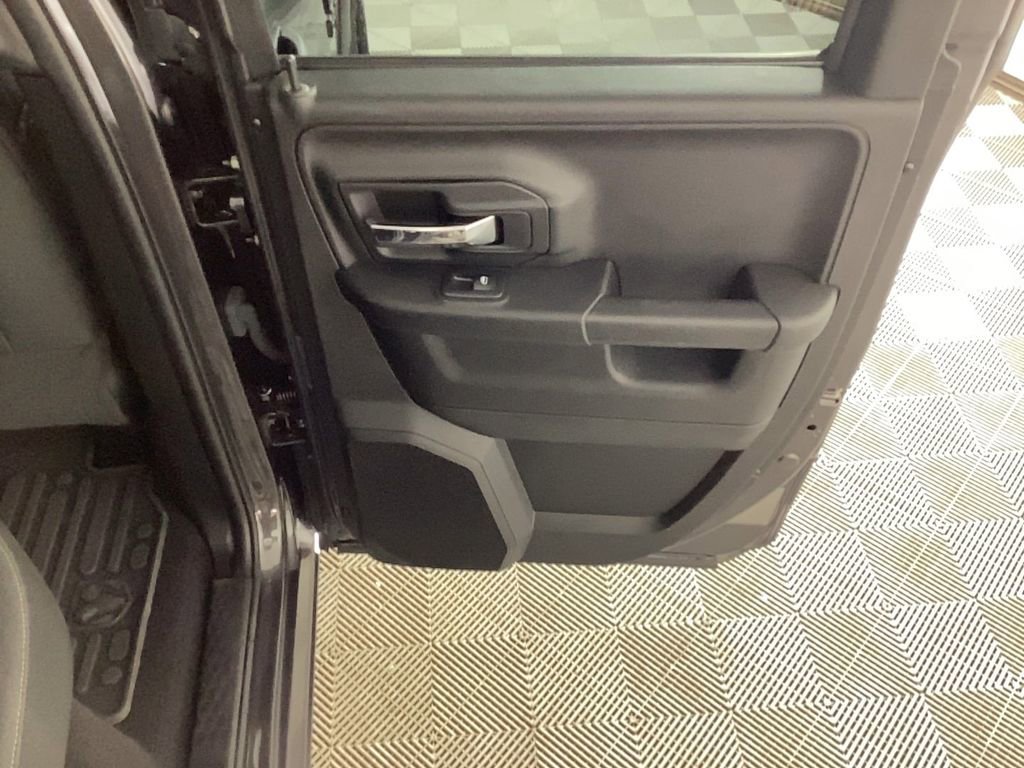 Used 2022 RAM 1500 Classic Warlock w/ Electronics Group image 11