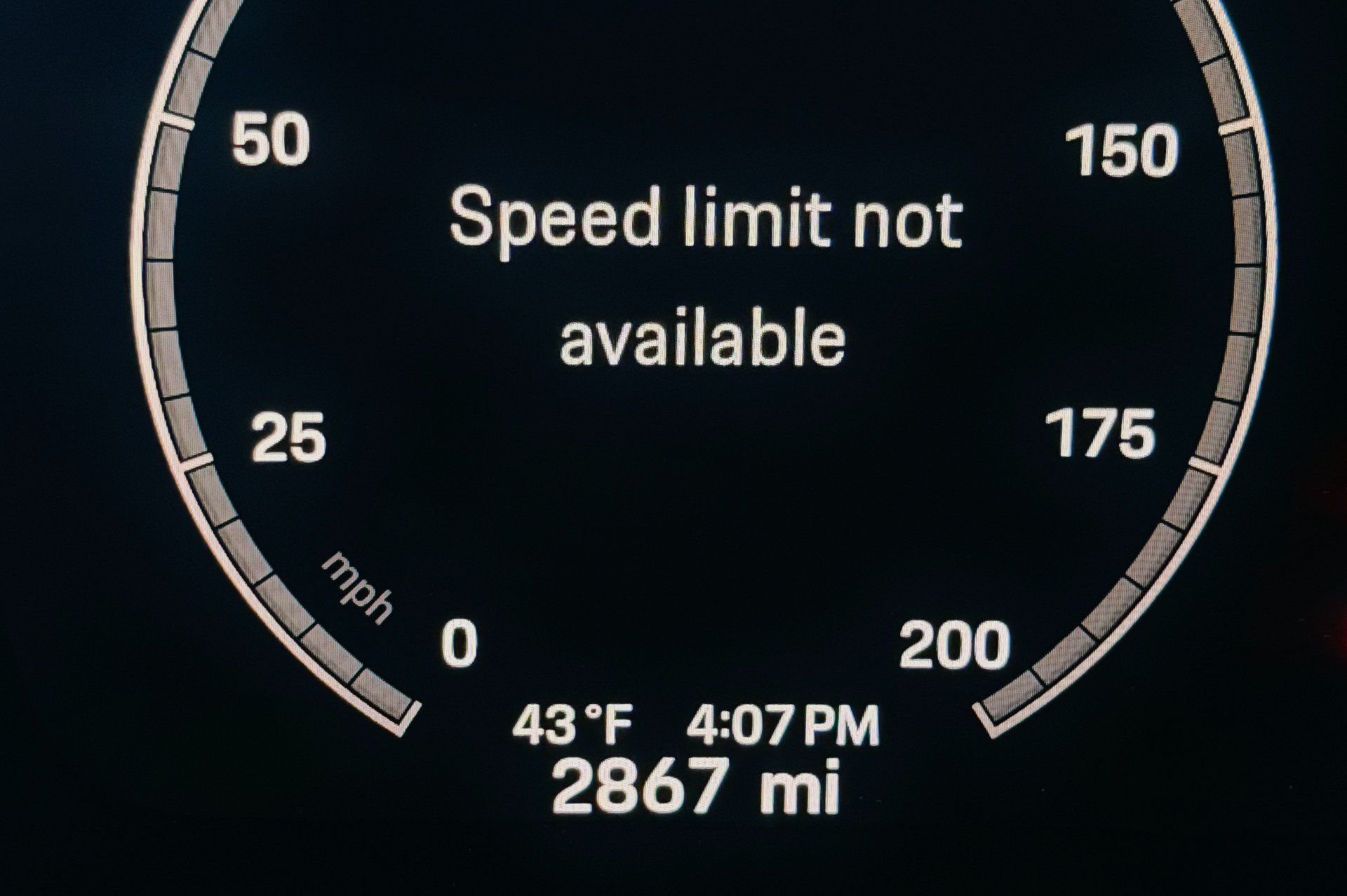 Used 2025 Porsche 911 Carrera RWD image 18