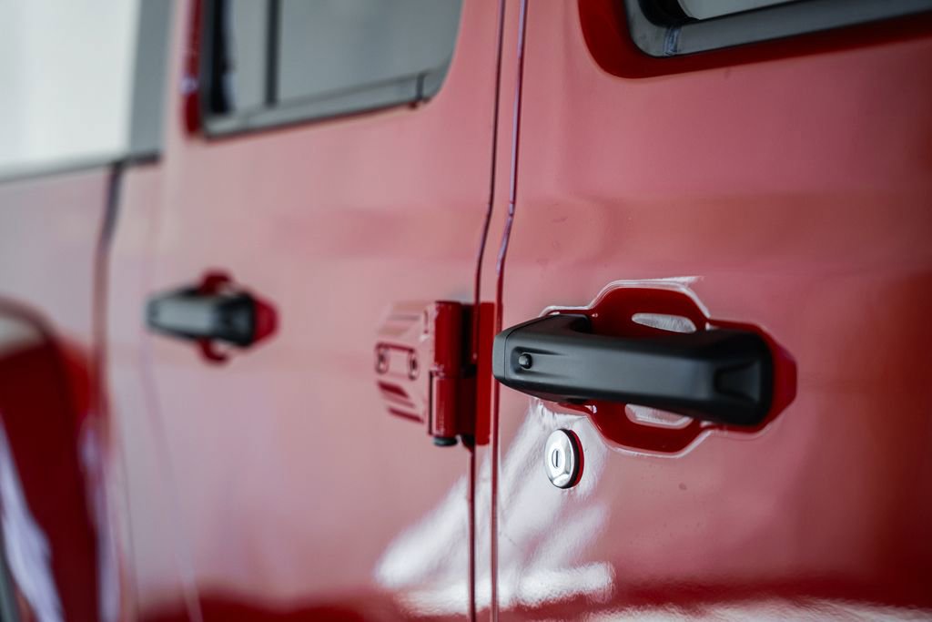 New 2025 Jeep Gladiator Sport image 15