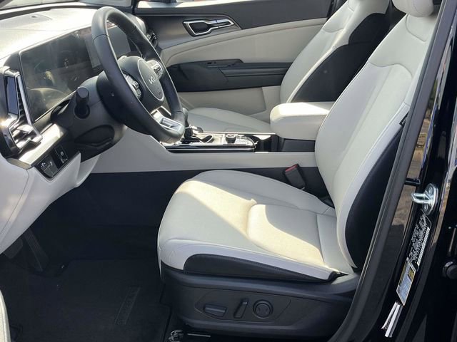 Used 2023 Kia Sportage EX FWD image 13