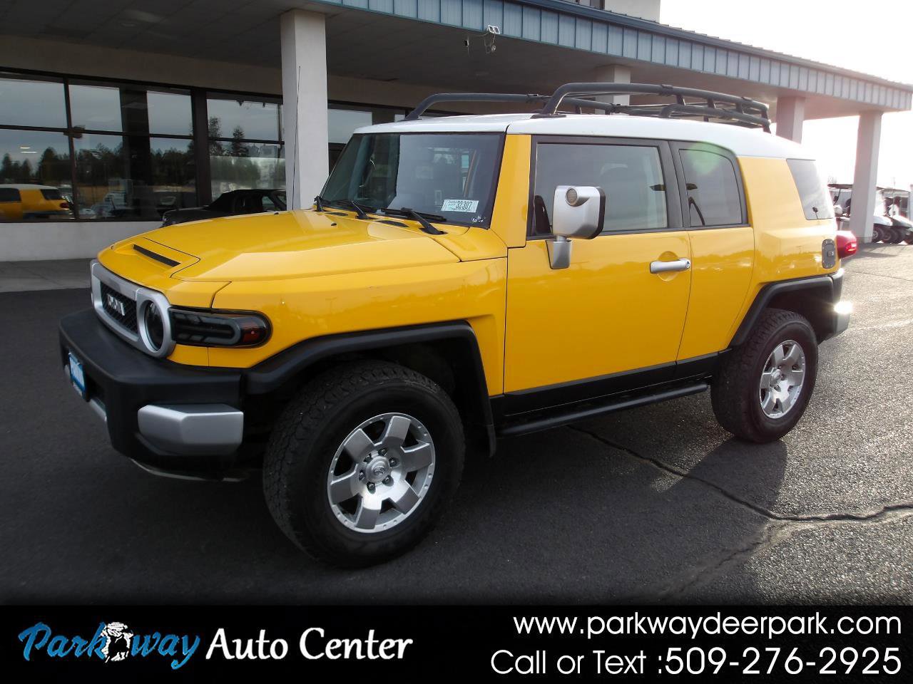 Used 2007 Toyota FJ Cruiser 4WD w/ Upgrade Pkg 2