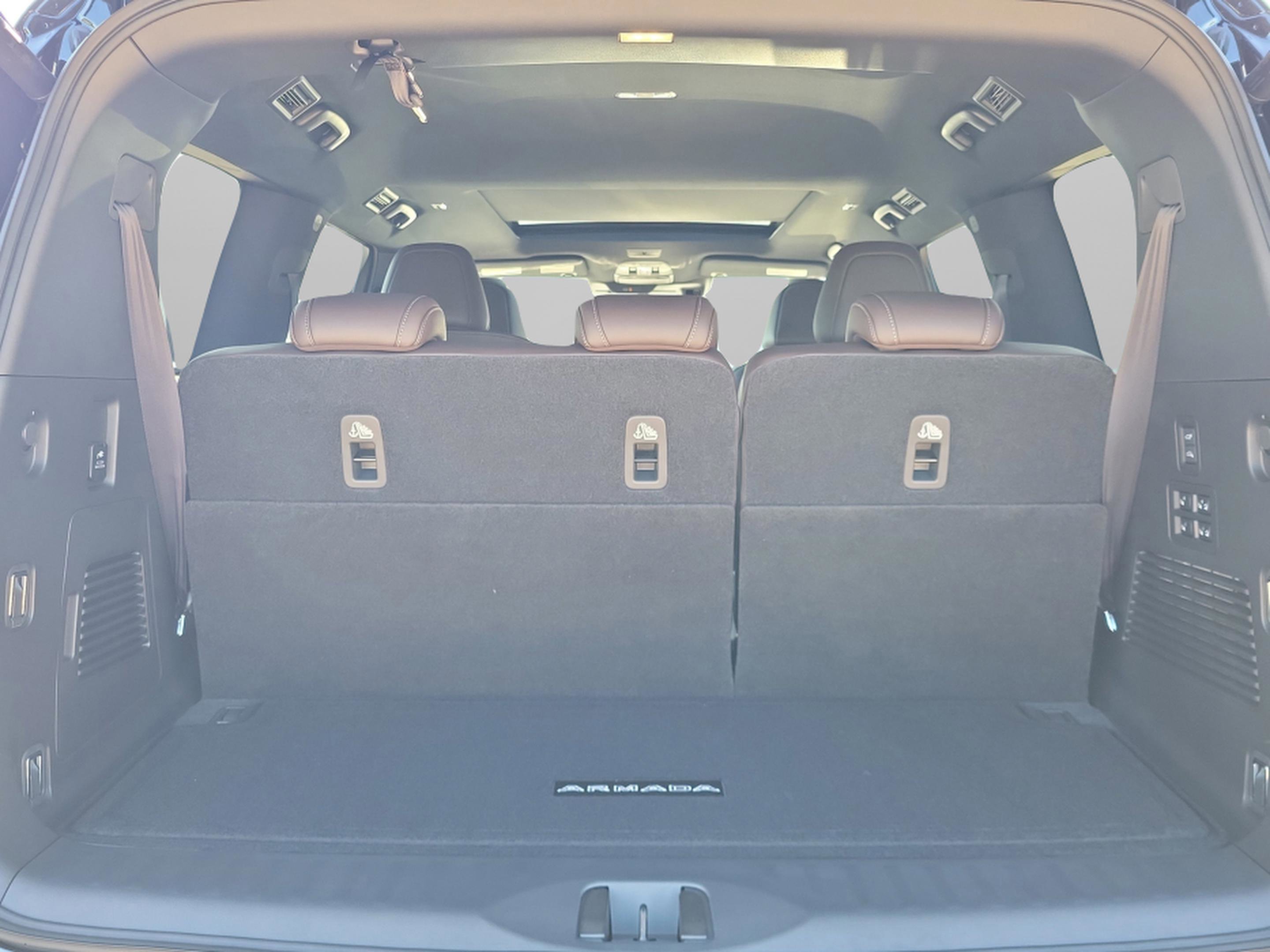 New 2026 Nissan Armada Platinum Reserve image 10