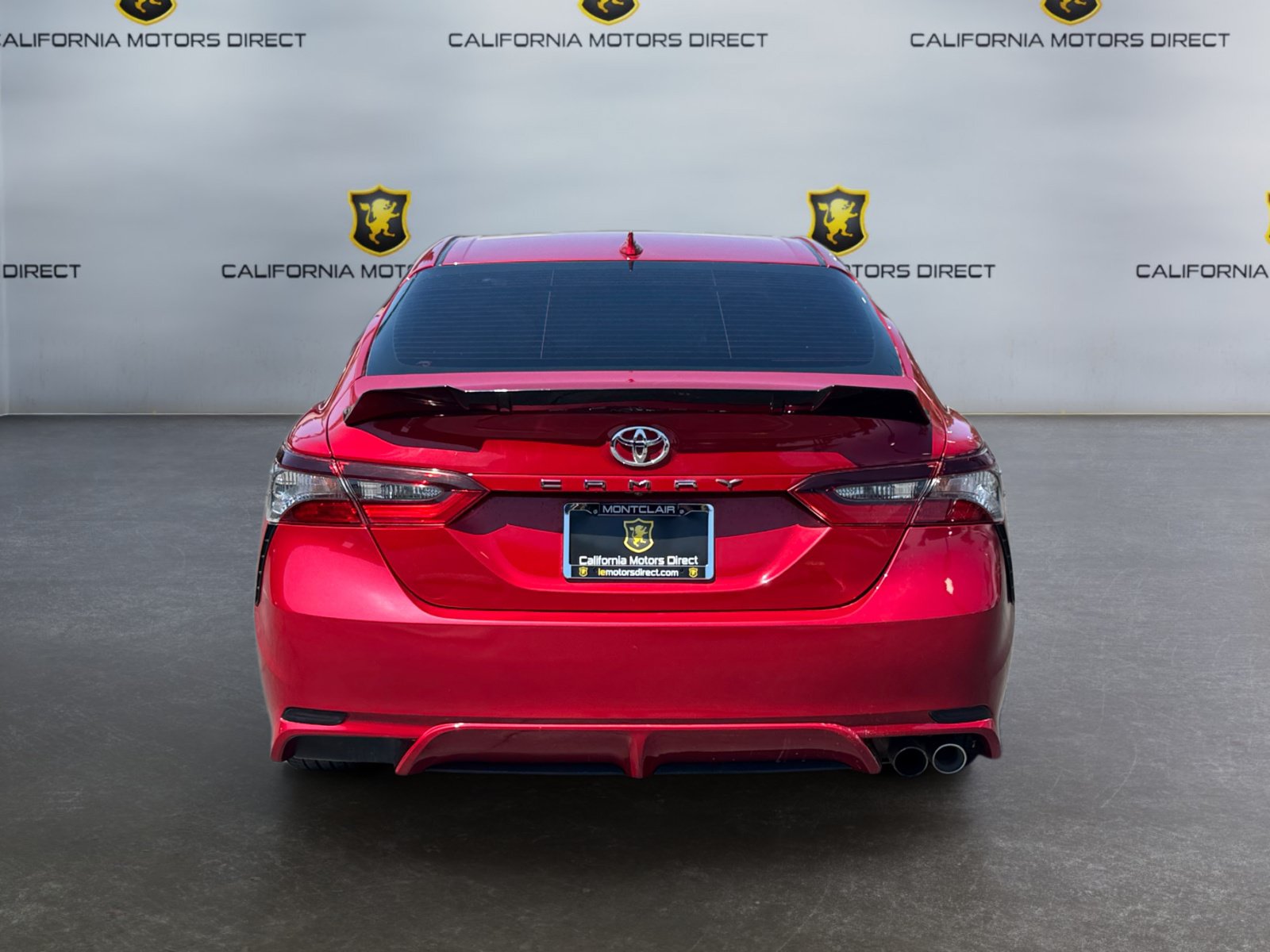 Used 2021 Toyota Camry SE w/ Cold Weather Package AWD/4WD image 4