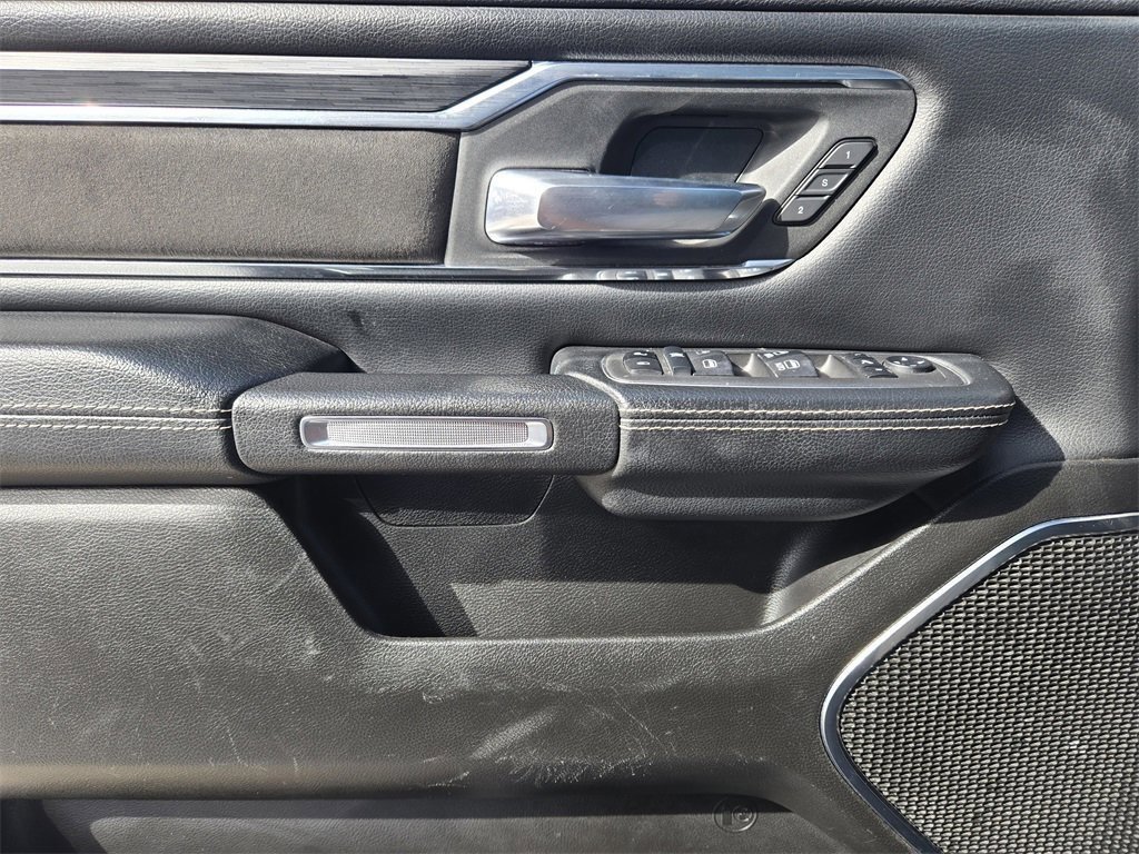 Used 2024 RAM 1500 Laramie image 25