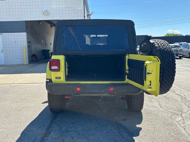 Used 2023 Jeep Wrangler Unlimited Rubicon w/ Cold Weather Group AWD/4WD image 29