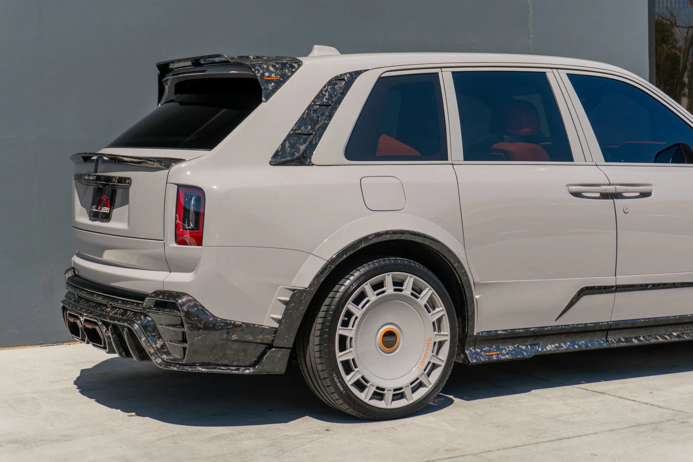 Used 2026 Rolls-Royce Cullinan AWD/4WD image 39