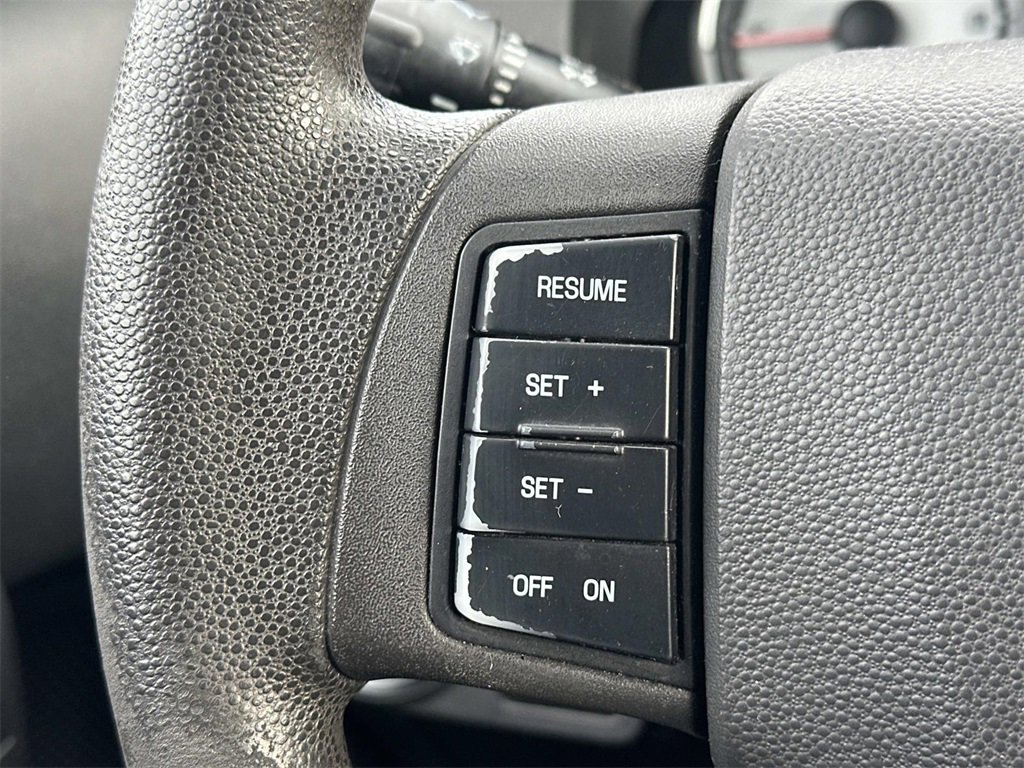 Used 2011 Ford Focus SE image 22