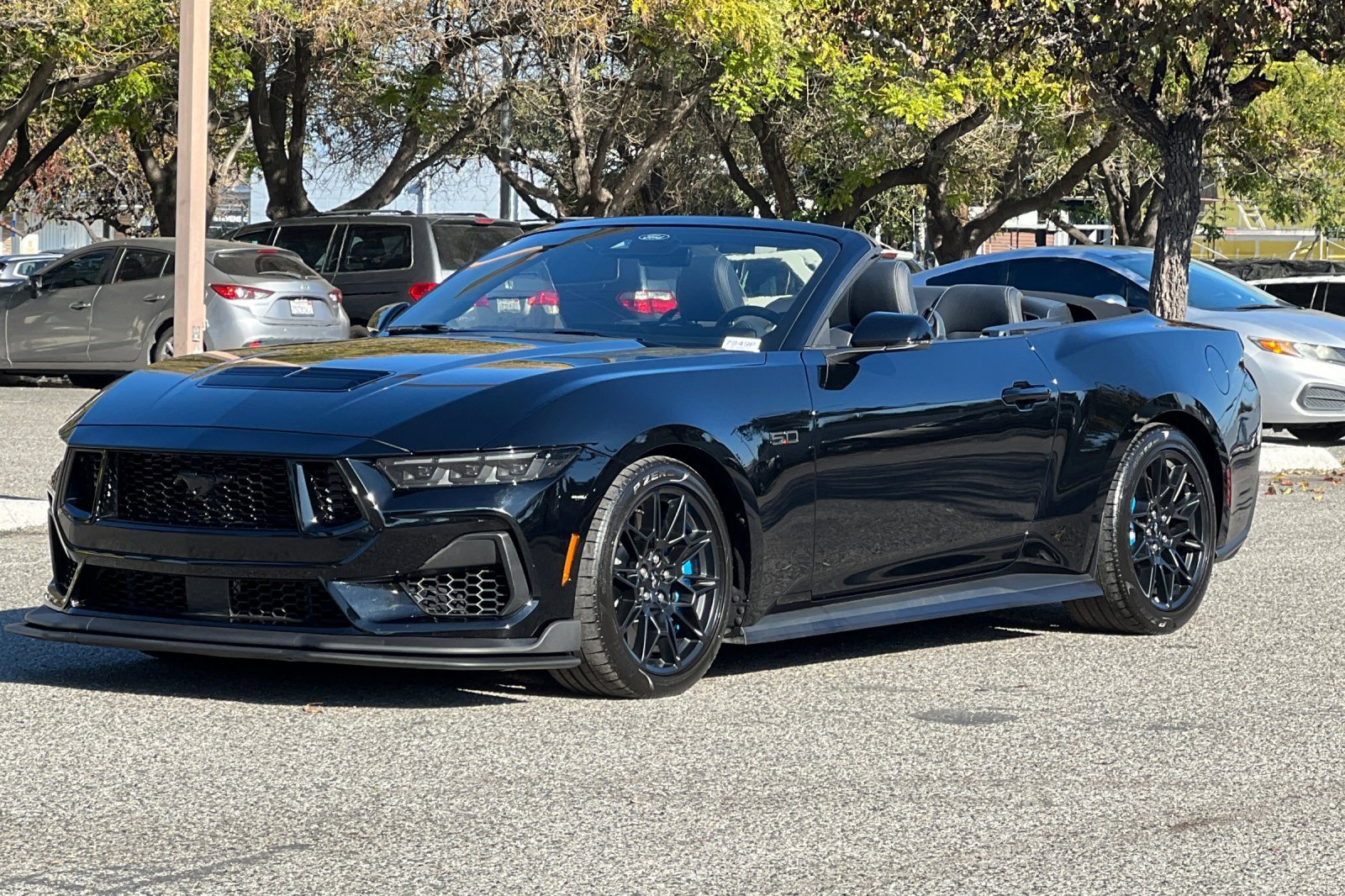 Used 2024 Ford Mustang GT Premium w/ GT Performance Package image 8