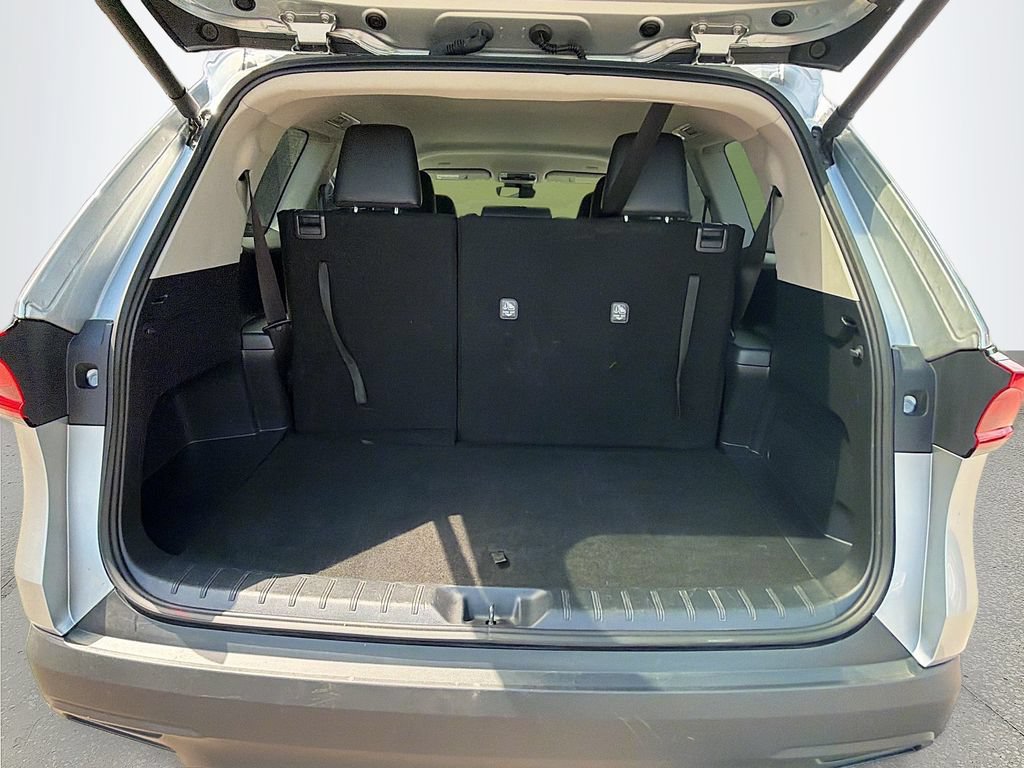 Used 2025 Toyota Grand Highlander FWD image 12