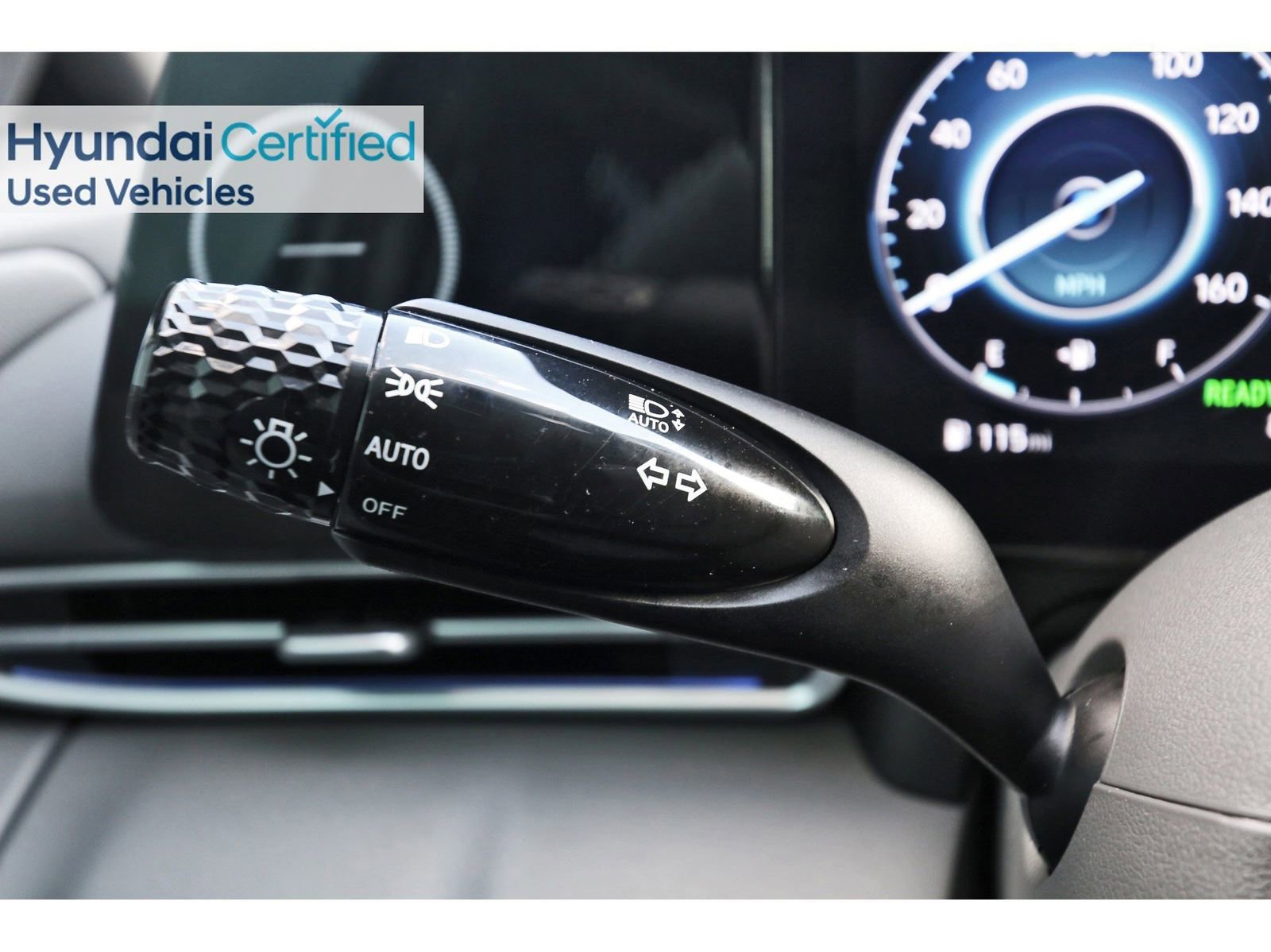 Certified 2025 Hyundai Elantra SEL image 20