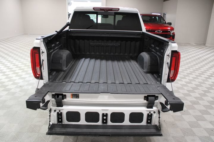 Used 2023 GMC Sierra 1500 Denali w/ Denali Reserve Package AWD/4WD image 15