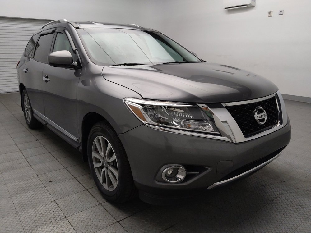 Used 2016 Nissan Pathfinder SL w/ SL Tech Package AWD/4WD image 13