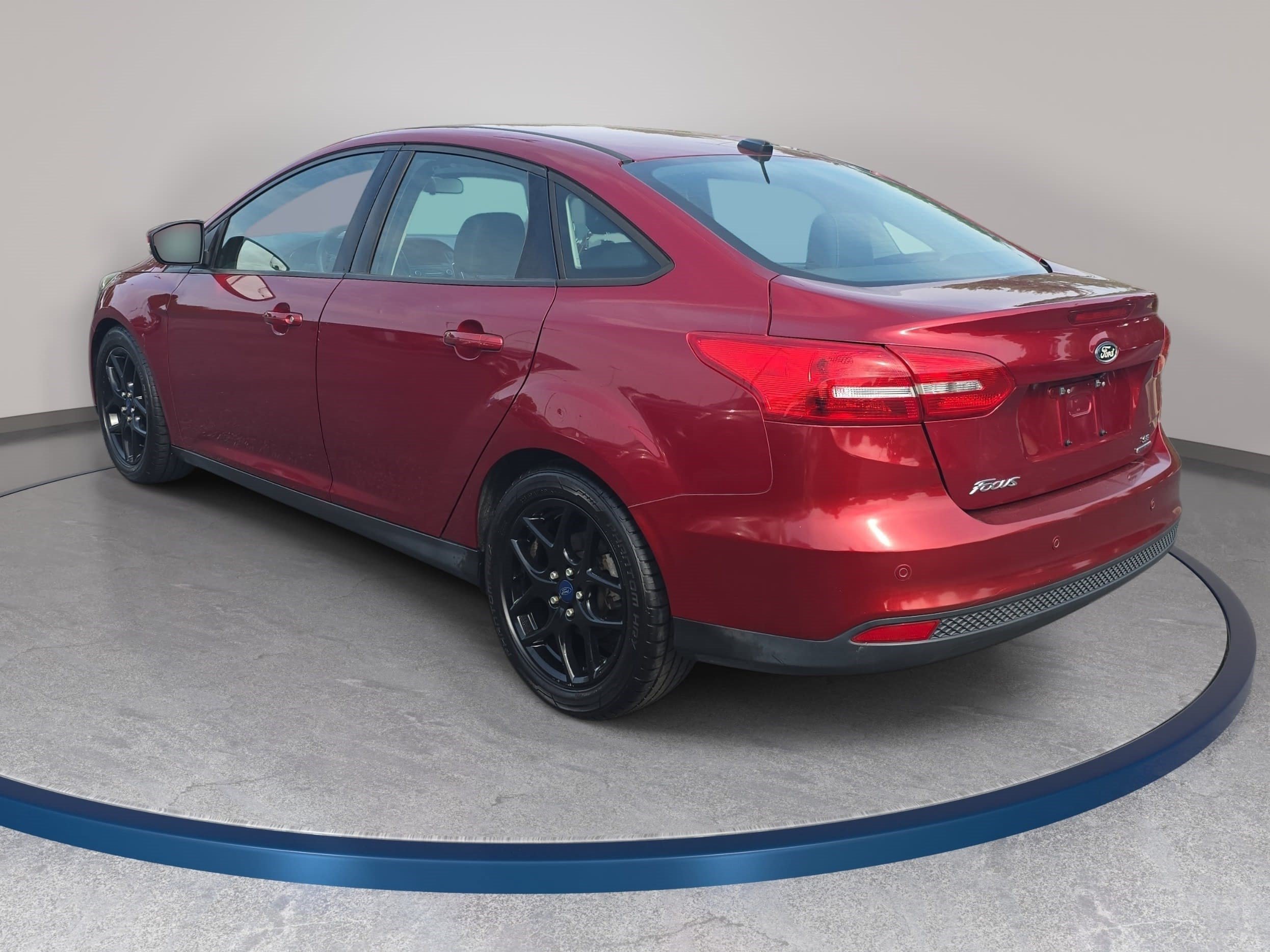 Used 2016 Ford Focus SE w/ Equipment Group 201A FWD image 7