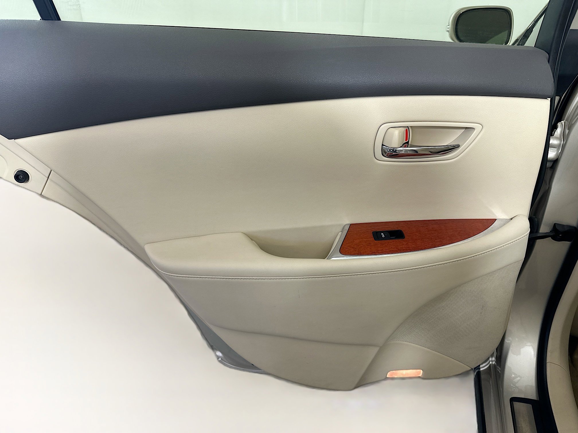 Used 2012 Lexus ES 350 image 26