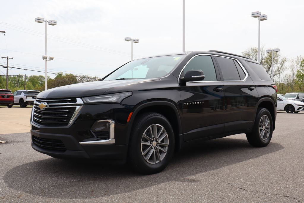 Used 2023 Chevrolet Traverse LT FWD image 8
