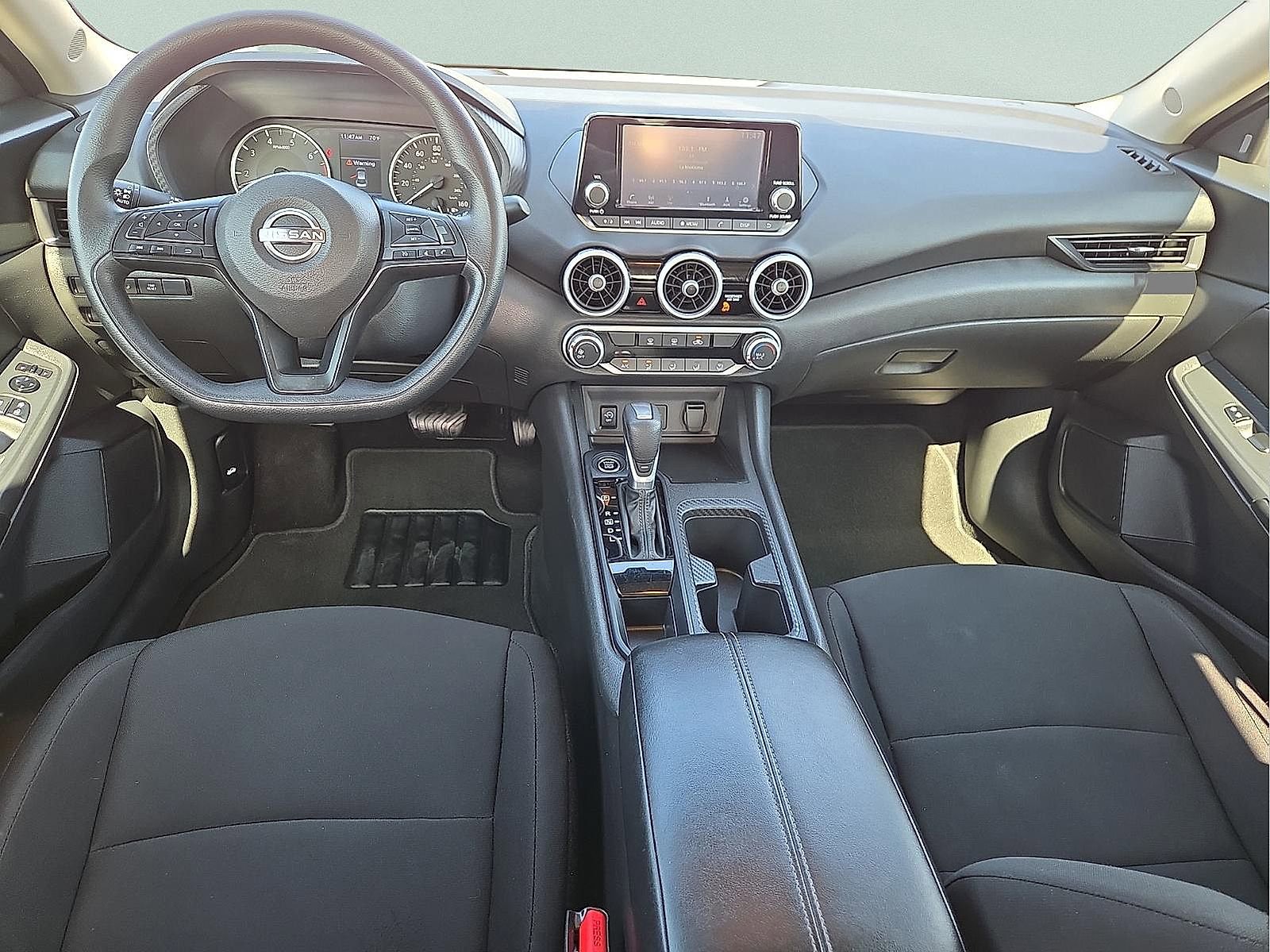 Used 2025 Nissan Sentra S image 11