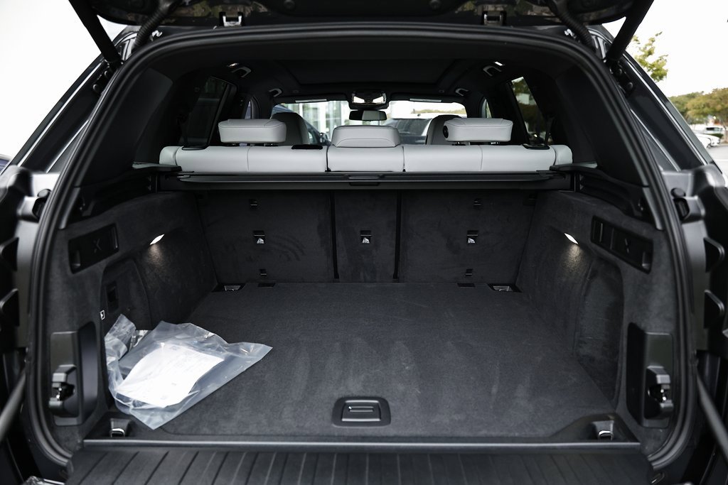 New 2026 BMW X5 xDrive40i w/ Executive Package image 30