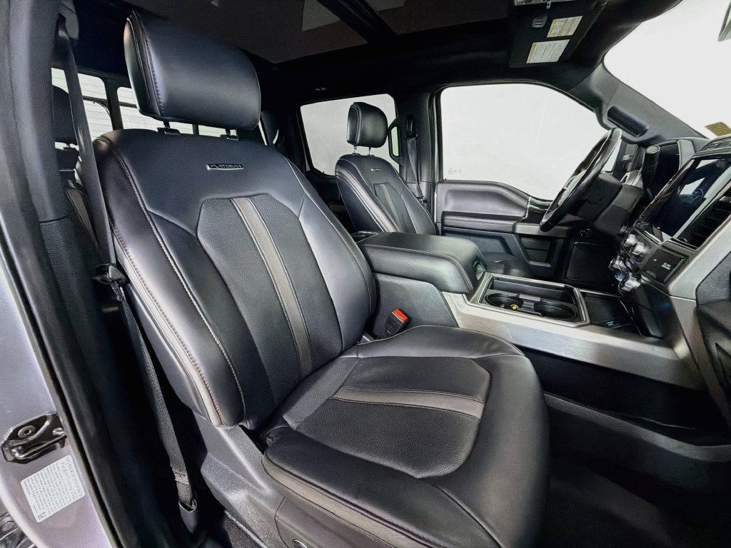 Used 2022 Ford F350 Platinum AWD/4WD image 25