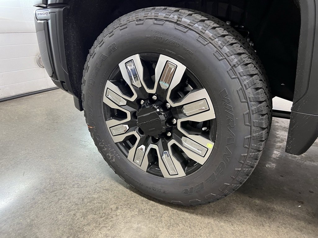 New 2026 GMC Sierra 2500 Denali w/ Technology Package image 15