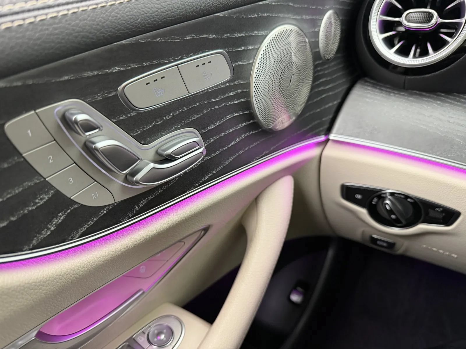 Used 2019 Mercedes-Benz S 560 4MATIC Coupe image 17