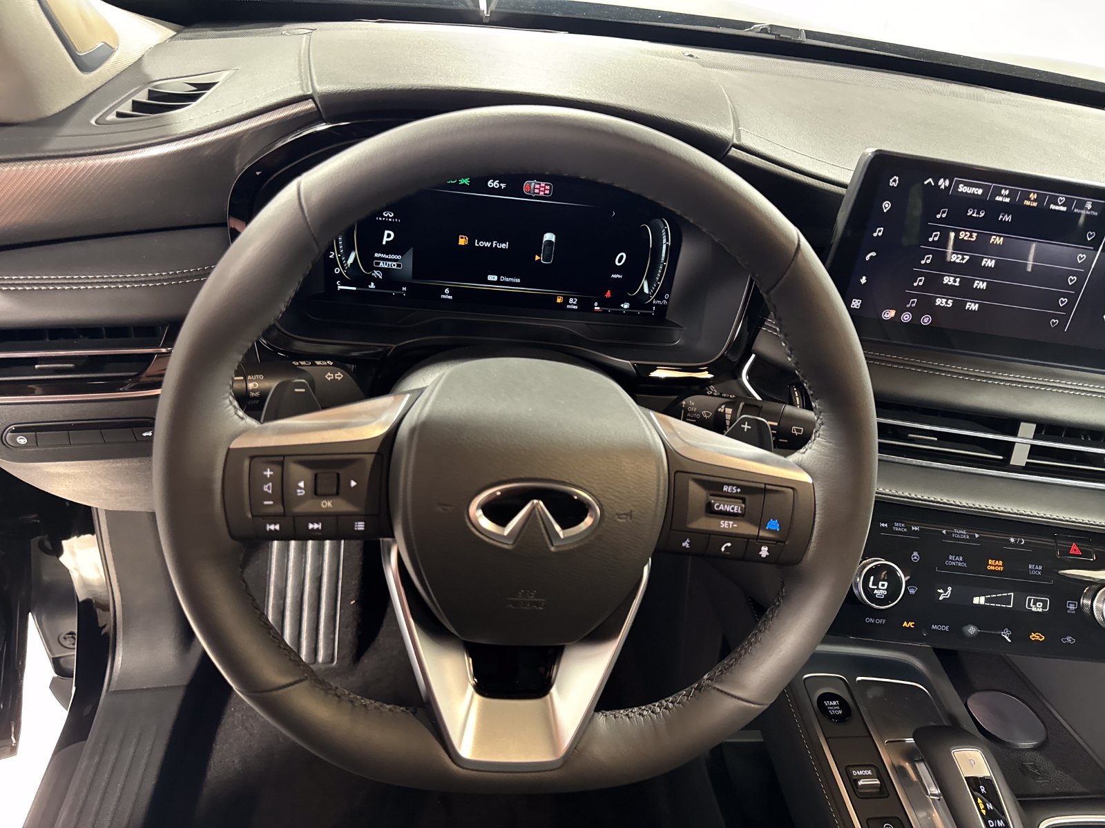 New 2027 INFINITI QX60 Luxe w/ Cargo Package AWD/4WD image 15