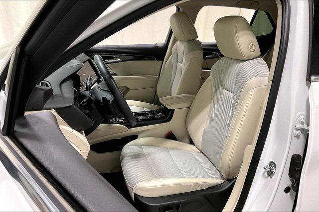 Used 2023 Buick Envision Preferred AWD/4WD image 25