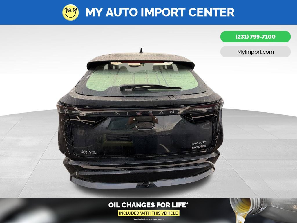 Used 2024 Nissan Ariya AWD image 6