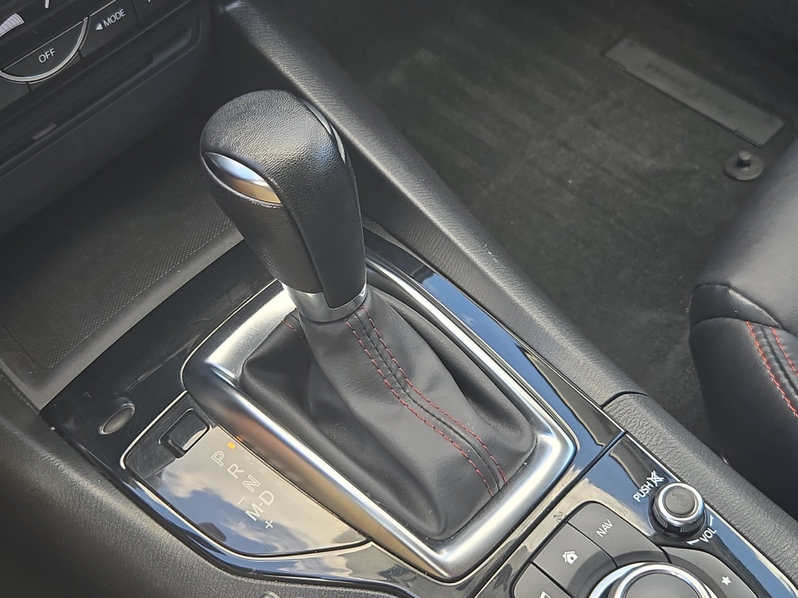 Used 2015 MAZDA MAZDA3 i Grand Touring FWD image 20