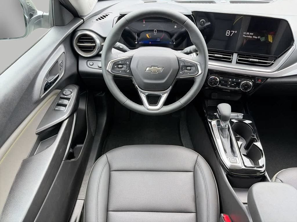 New 2026 Chevrolet Trax ACTIV w/ Driver Confidence Package FWD image 11