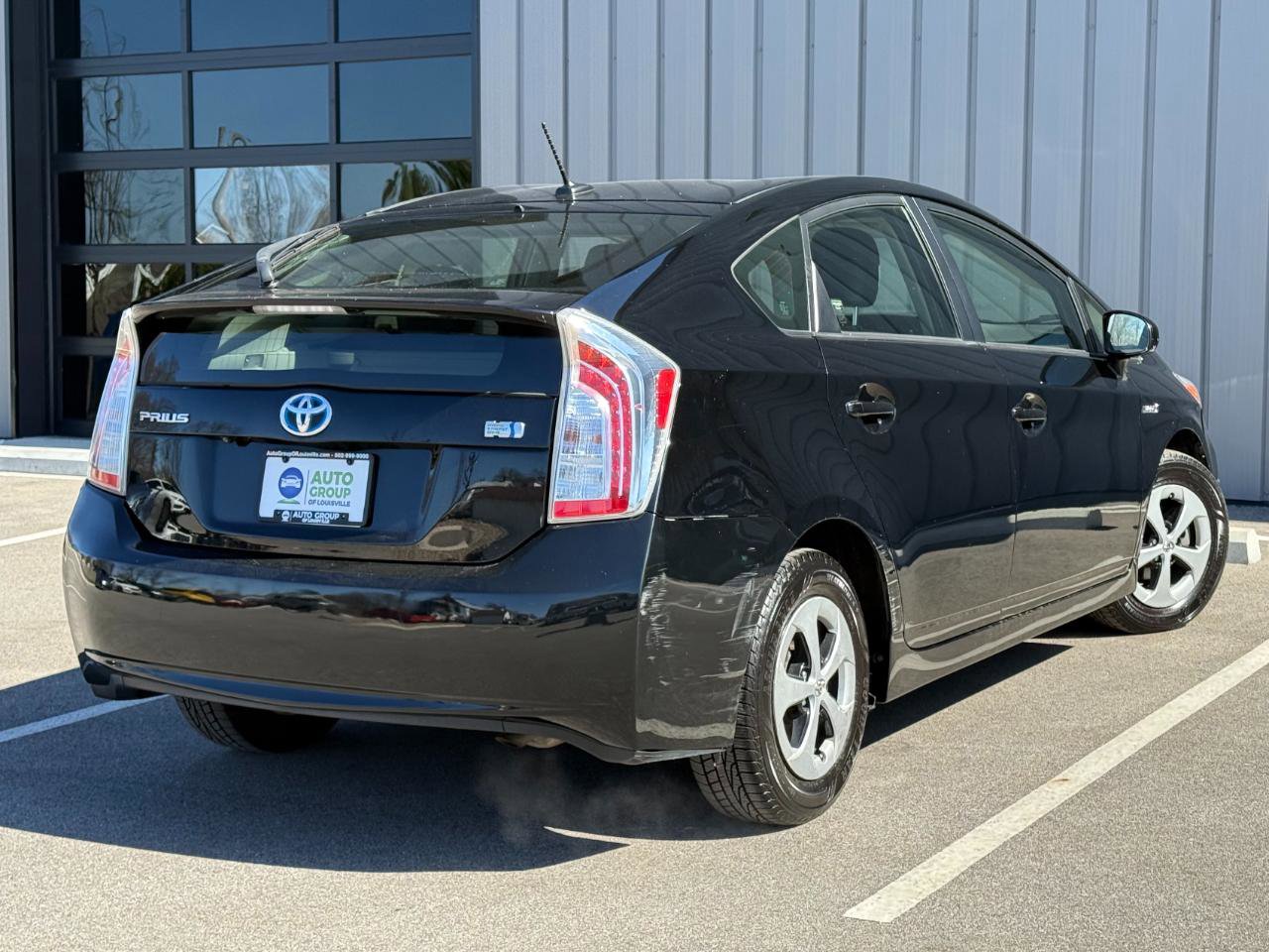 Used 2014 Toyota Prius Four FWD image 4