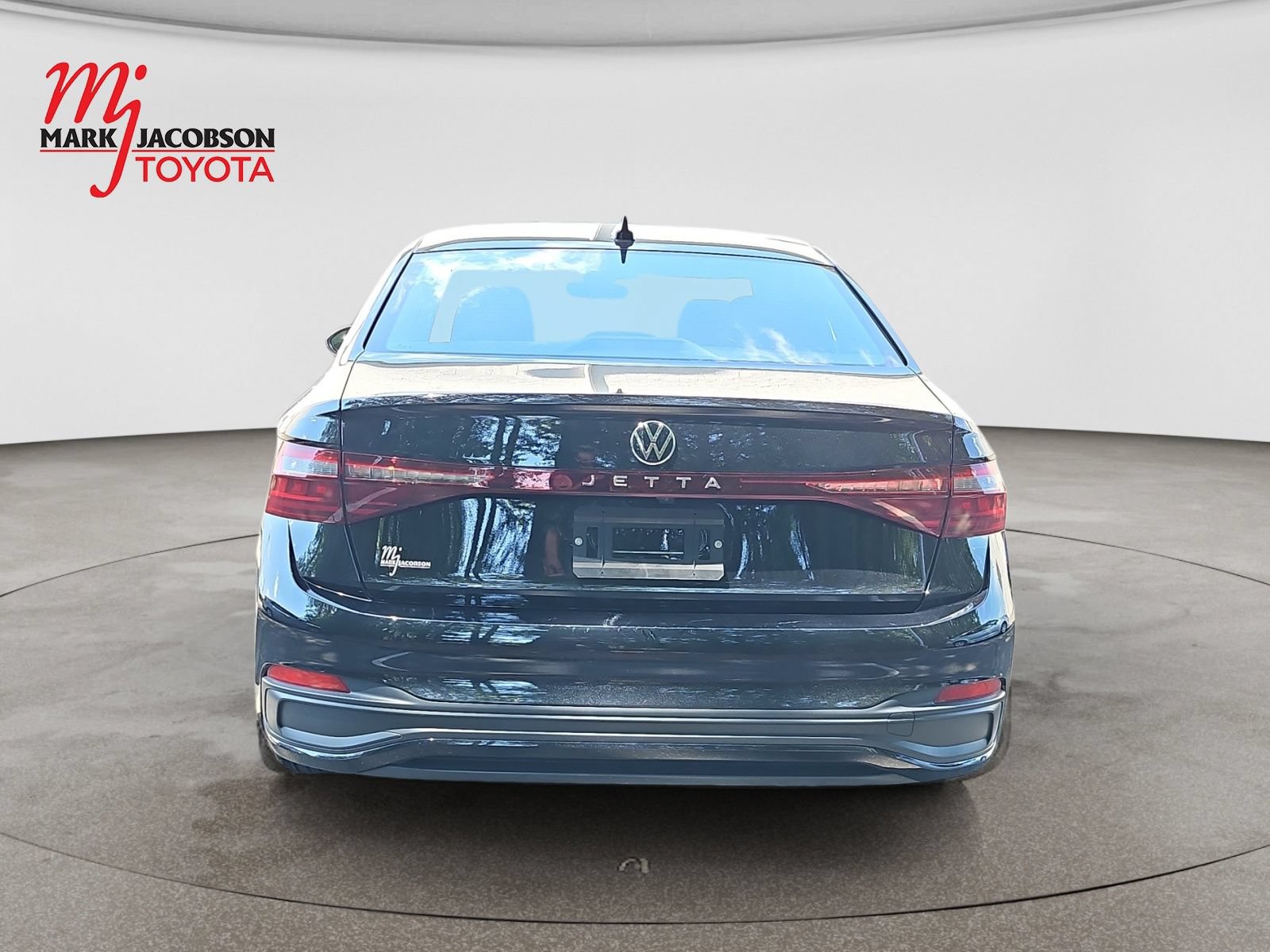 Used 2025 Volkswagen Jetta Sport FWD image 10