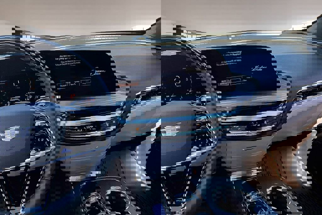 New 2026 Cadillac Lyriq Luxury image 7