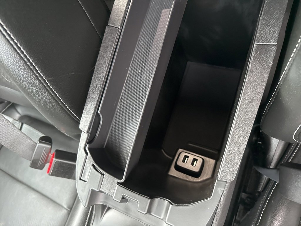 Used 2024 GMC Terrain SLT image 38