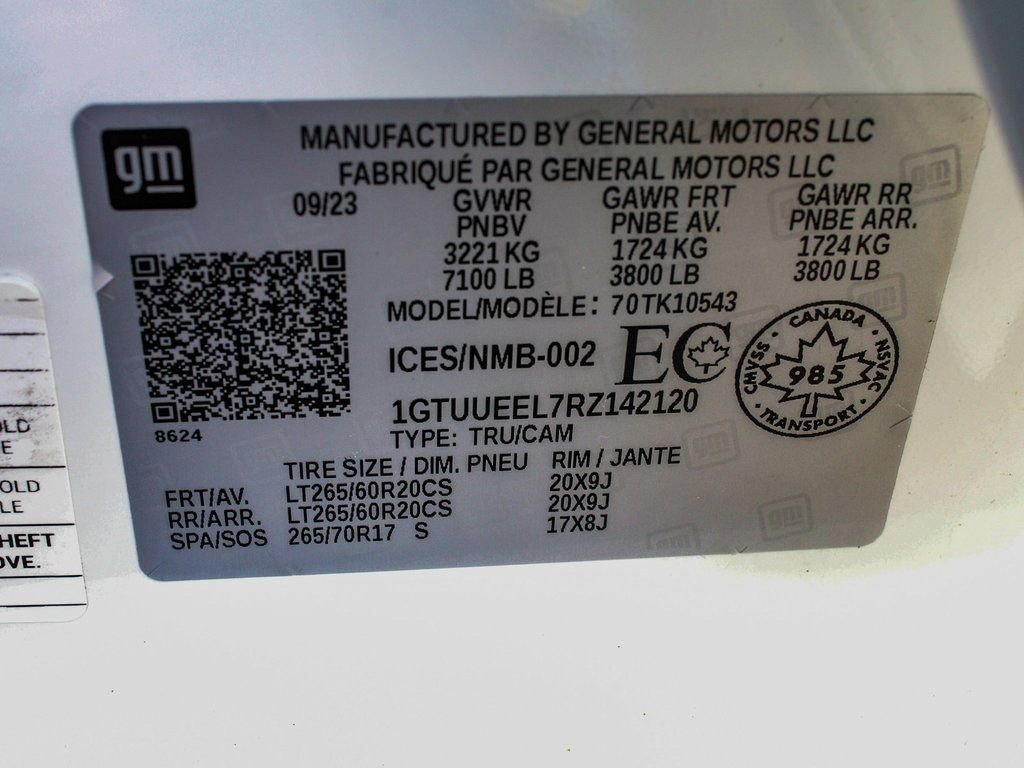 Used 2024 GMC Sierra 1500 AT4 w/ Technology Package image 14