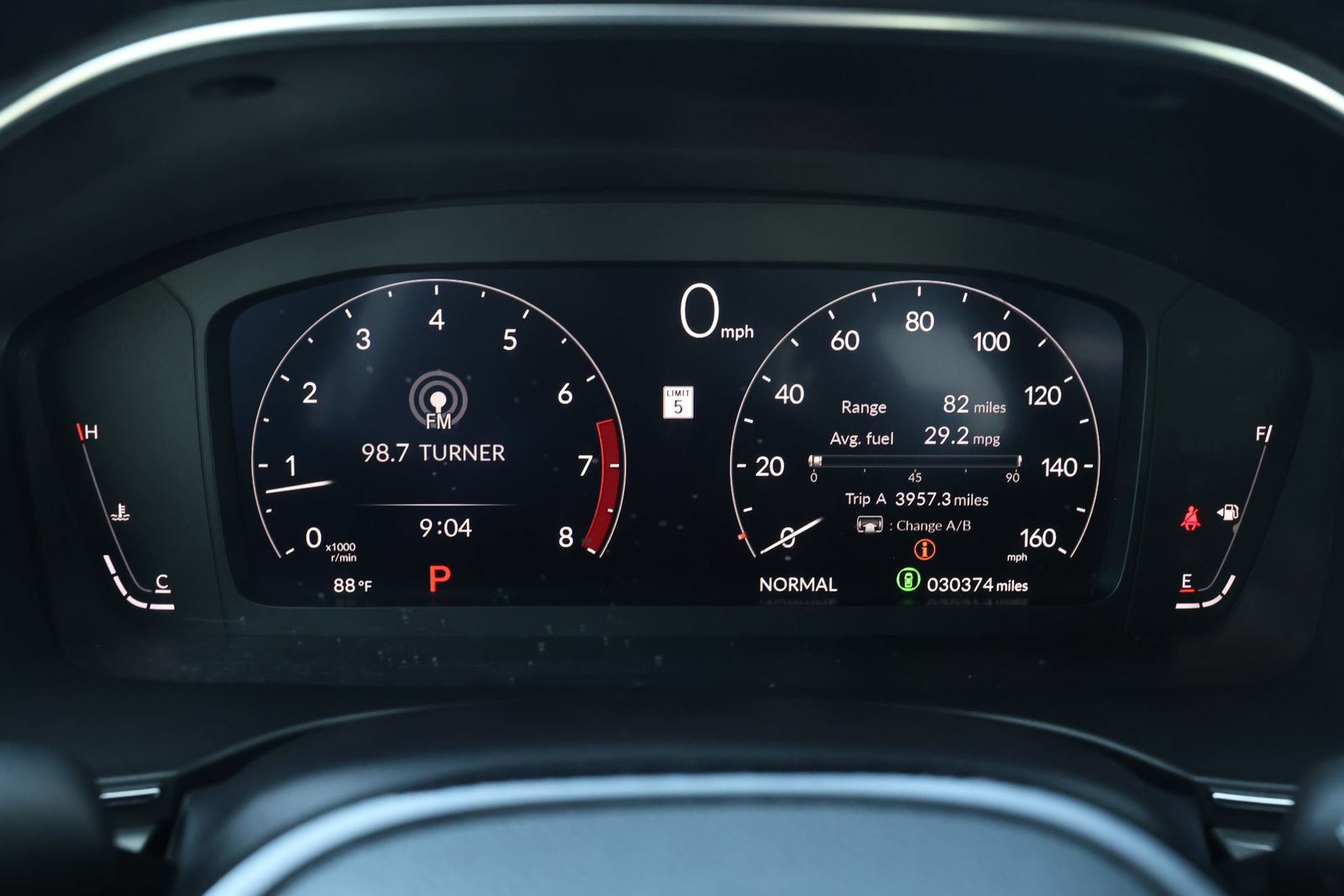 Used 2025 Acura Integra FWD image 19