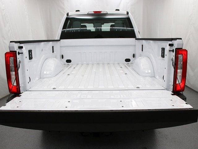 New 2026 Ford F250 XL w/ XL Chrome Package image 6