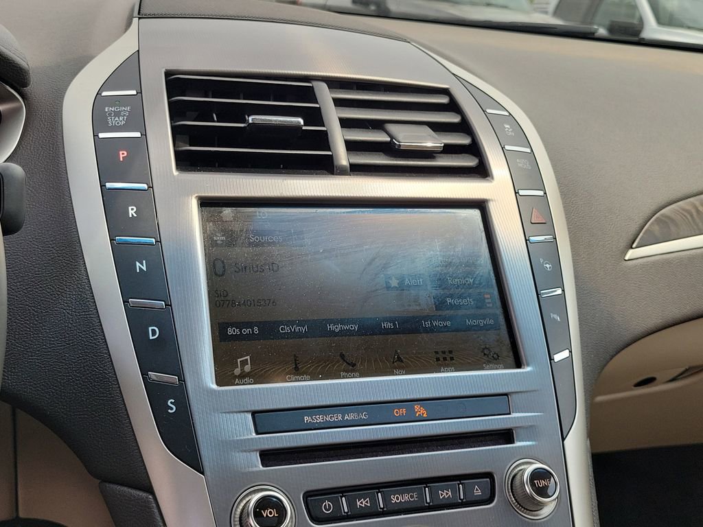 Used 2017 Lincoln MKZ Reserve w/ Technology Package AWD/4WD image 27