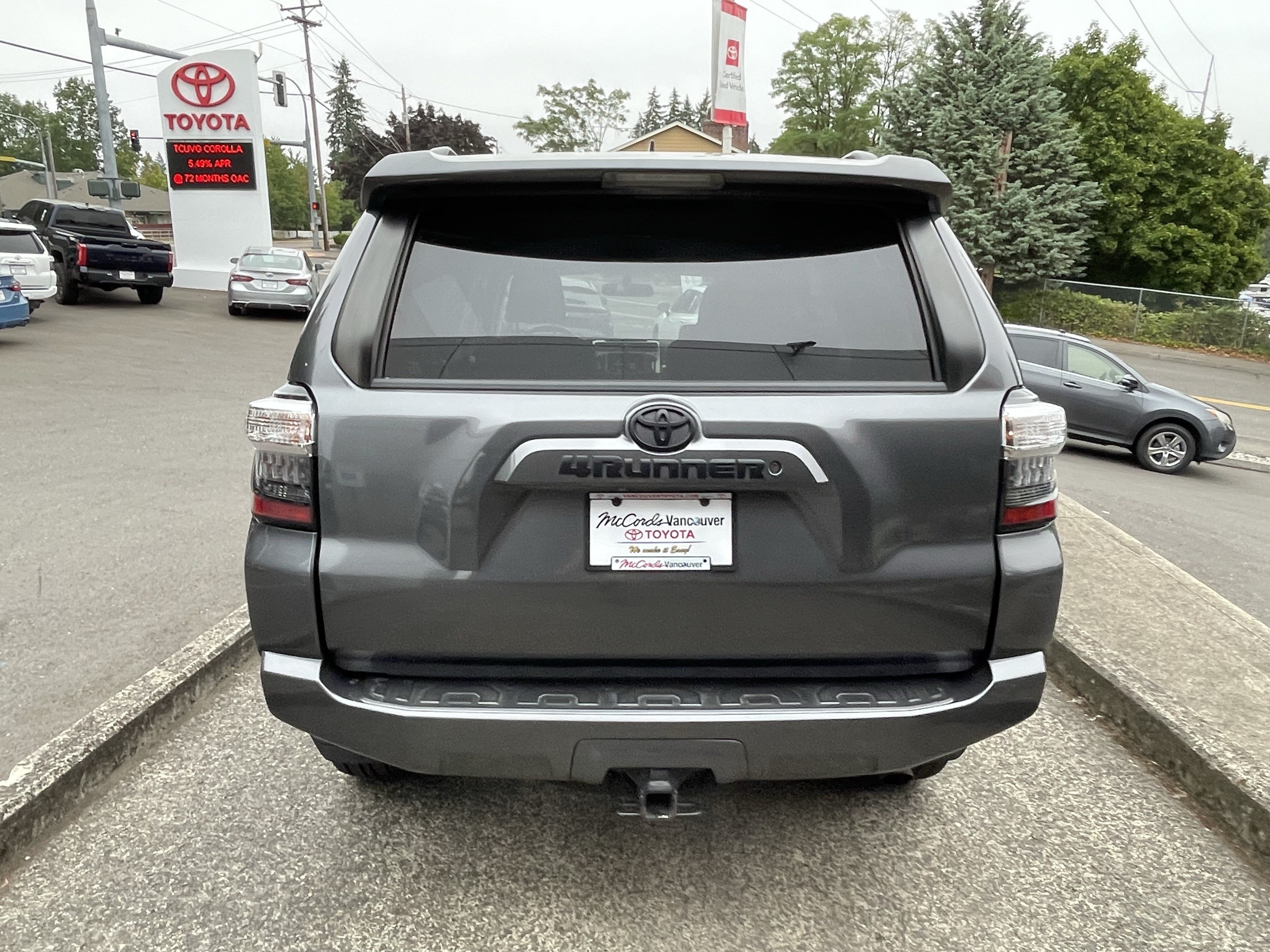 Certified 2019 Toyota 4Runner SR5 AWD/4WD image 6